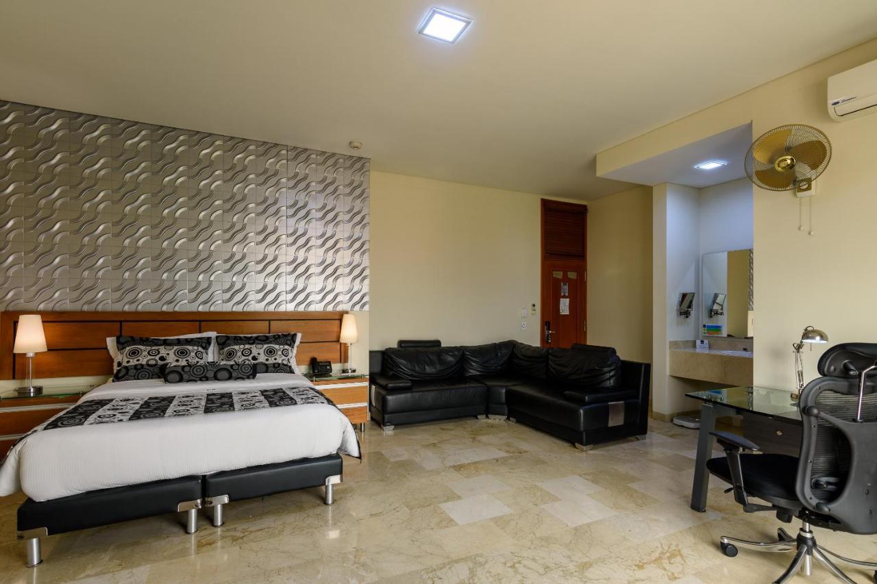 Hotel Dorado La 70 Medellin Luaran gambar