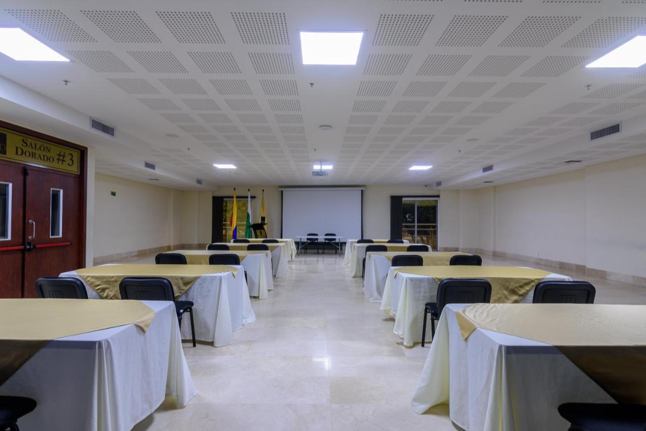 Hotel Dorado La 70 Medellin Luaran gambar
