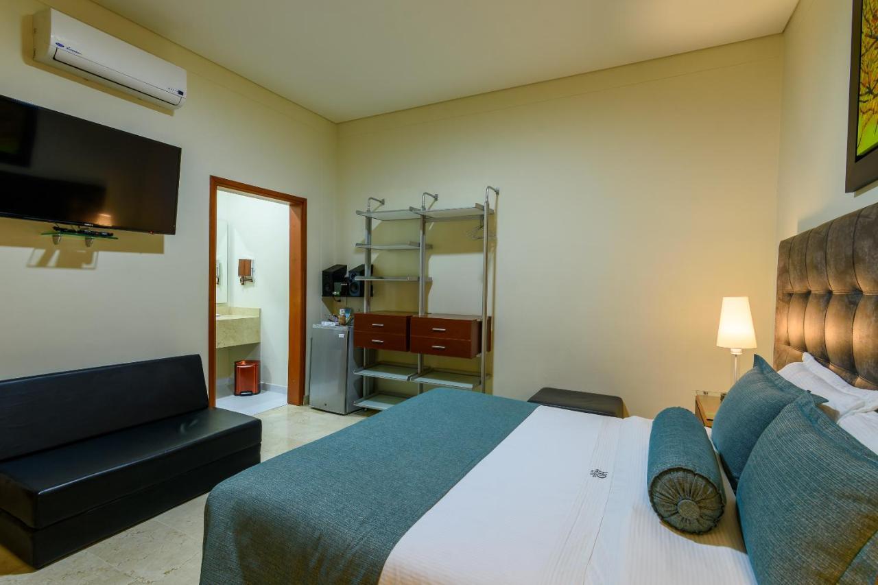 Hotel Dorado La 70 Medellin Luaran gambar