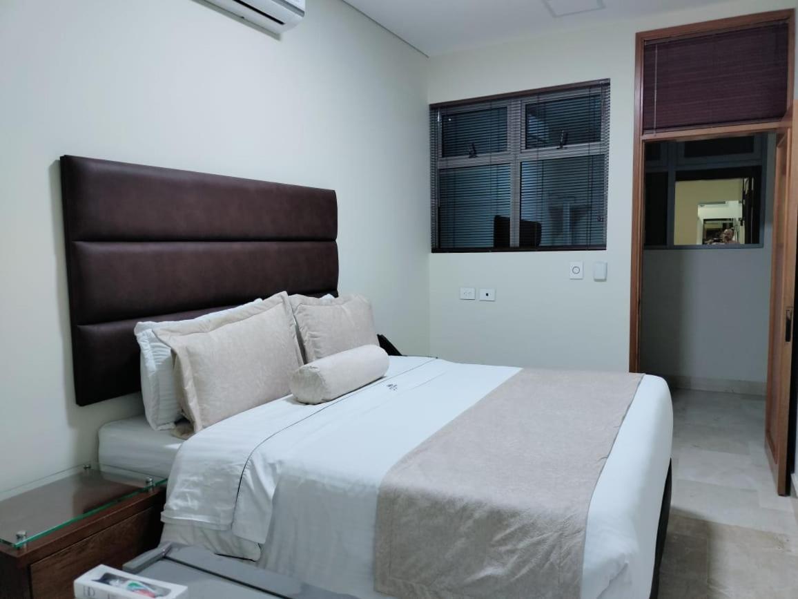 Hotel Dorado La 70 Medellin Luaran gambar